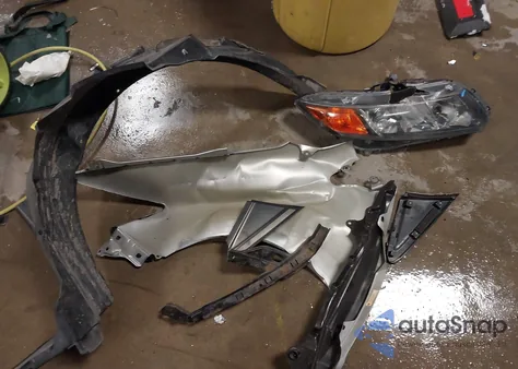 2012 Honda Civic Lx z USA, uszkodzony, nr VIN 19XFB2F51CE039341